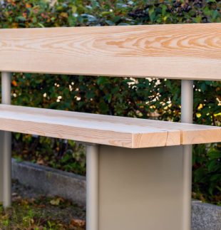 Fjord Benk med ryggstøtte